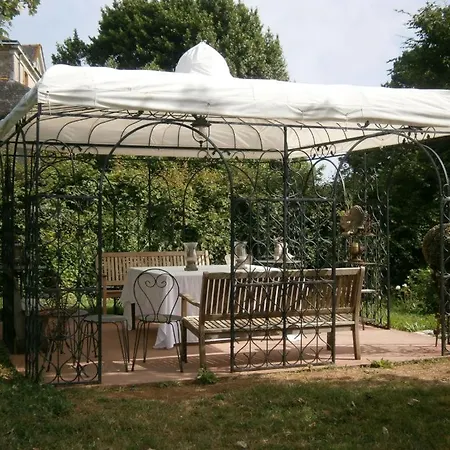 Chateau De La Moriniere Casa de Férias *