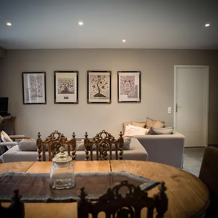 Chateau De La Moriniere *