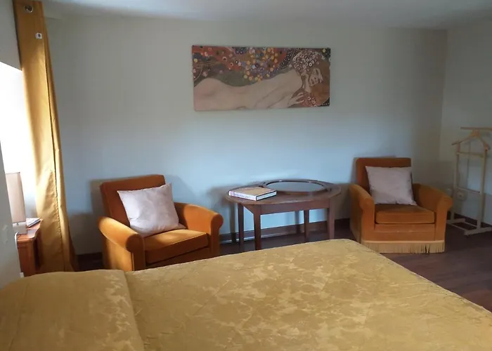 Hébergement de vacances Chateau De La Moriniere *