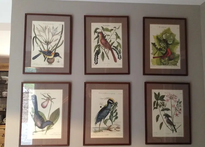 Chateau De La Moriniere