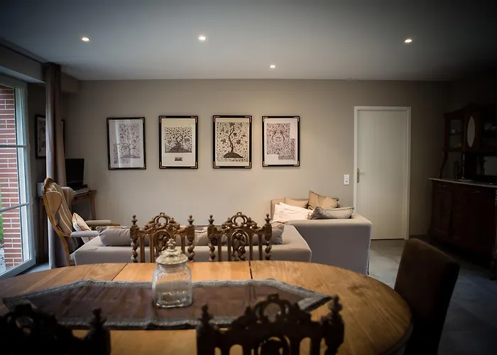 Chateau De La Moriniere *