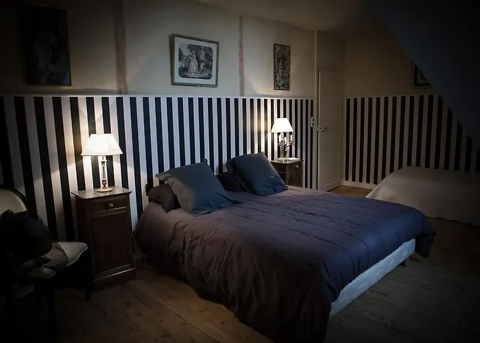 Chateau De La Moriniere Hébergement de vacances *